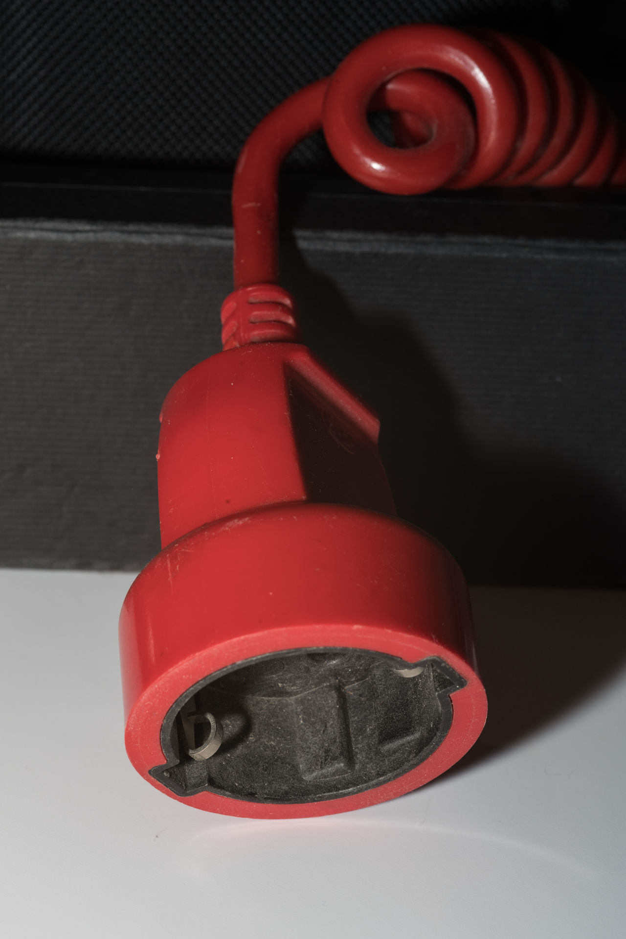 AC/DC plug