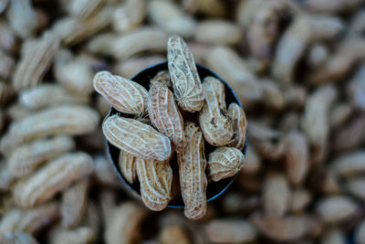 Full frame shot of dried leaf