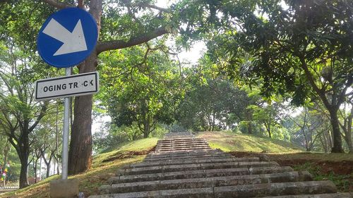 Information sign on road