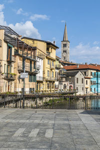  the historic center of omegna with beautiful buildings near the river