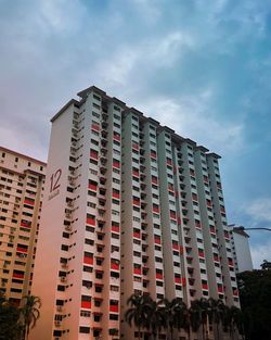 Low angle view of skyscraper against sky