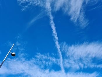 Low angle view of vapor trail in sky