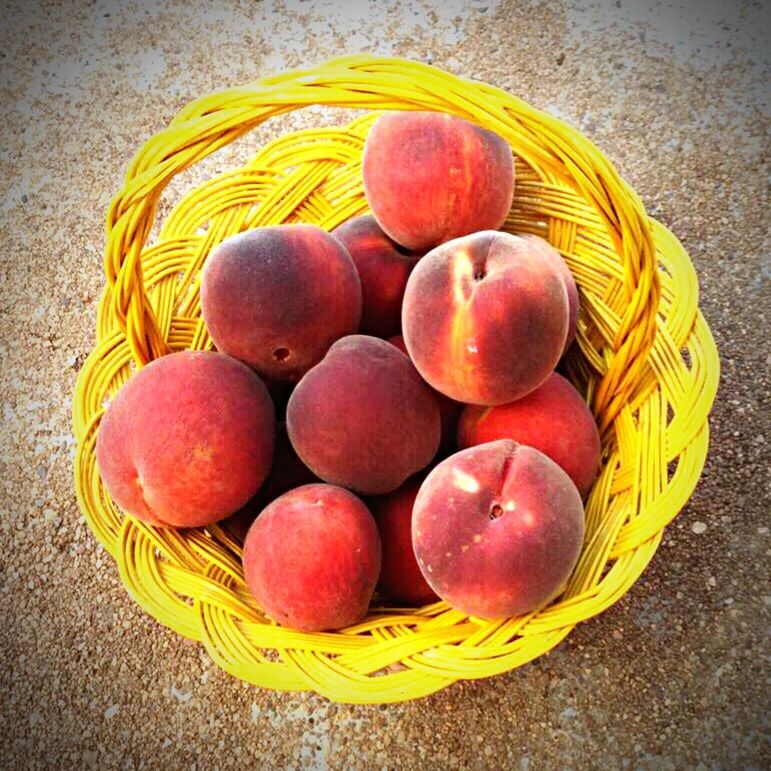 FULL FRAME SHOT OF FRUITS ON TABLE