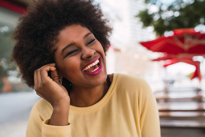 Portrait of a smiling young woman