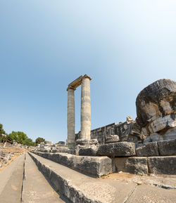 View of old ruin against sky