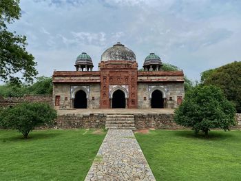 Mosque of isa khan