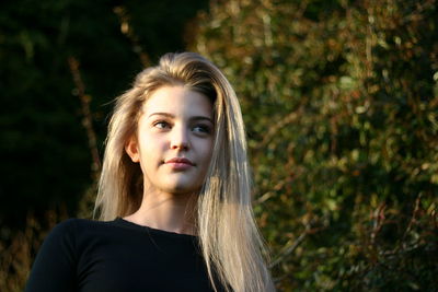 Close-up portrait of young woman