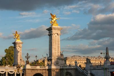 Sunset on paris bridge