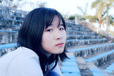 Close-up portrait of young woman 