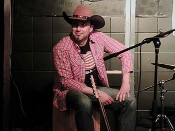 Full length of a man wearing hat