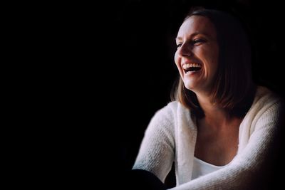 Portrait of woman smiling