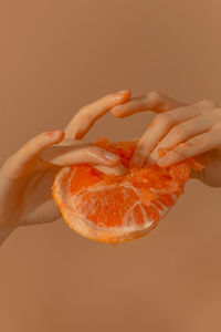 orange color