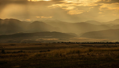 Colorado mountain range of the southern rocky mountains of north america. 