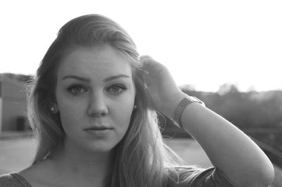 Close-up portrait of young woman