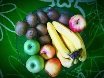 Close-up of apples in container