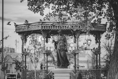 View of statue against cloudy sky