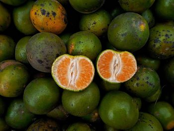 Full frame shot of oranges