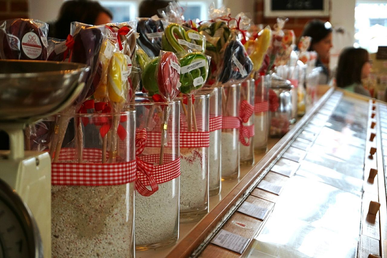 CLOSE-UP OF FOOD ON STORE