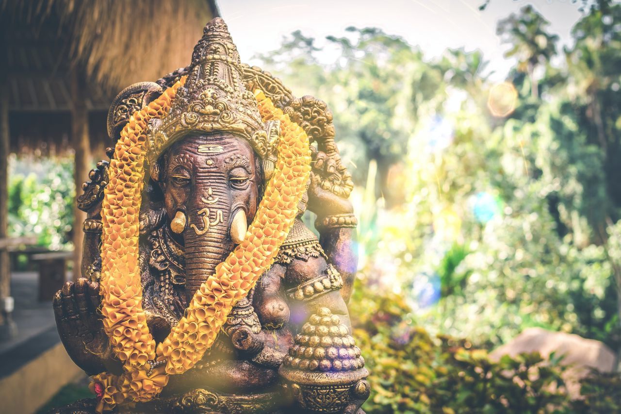 SCULPTURE OF BUDDHA STATUE