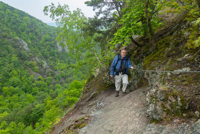 The varied route over the vogelbergsteig to the historic dürnstein castle ruins.