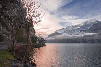 View of lake lucerne at sunrise