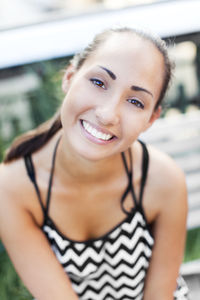 Portrait of a smiling young woman