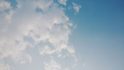 Low angle view of cloudy sky