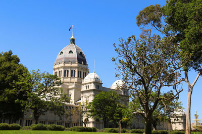 Royal exhibition building and carlton gardens in melbourne city, australia