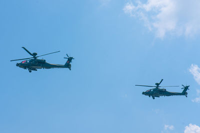 Singapore, singapore -  aug 11, 2018  ah-64d apache is a multi-mission helicopter, 