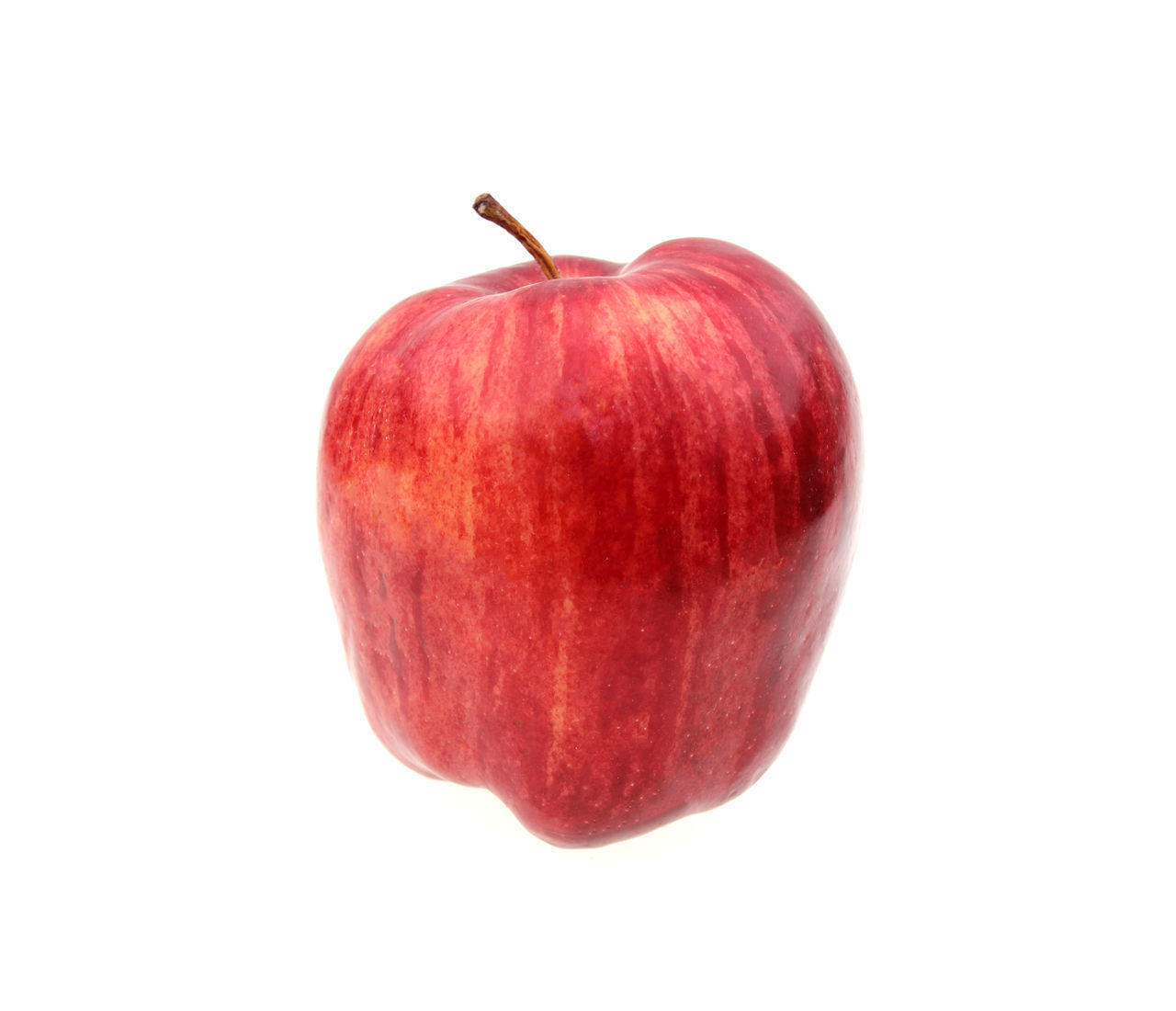 CLOSE-UP OF APPLE