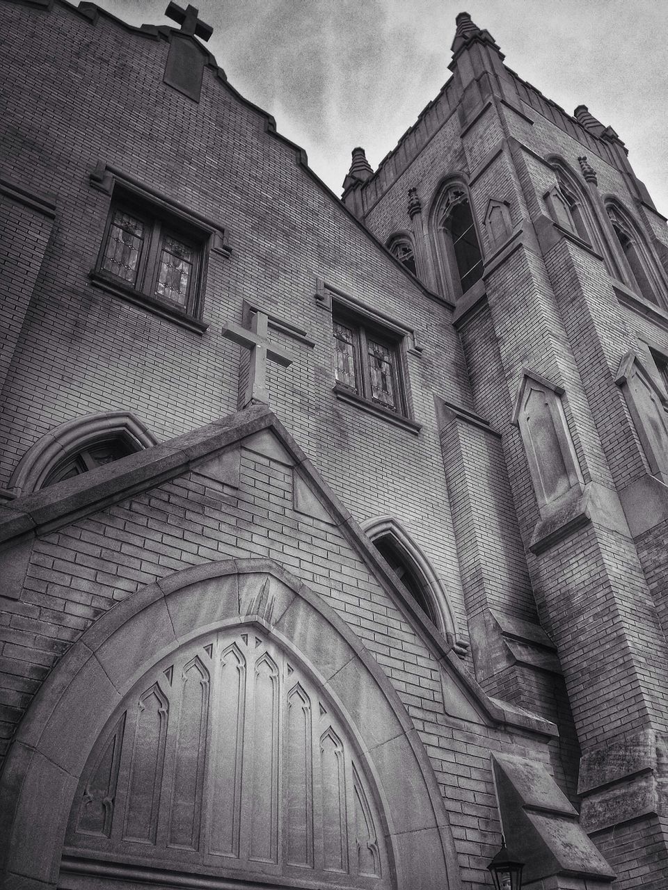 architecture, religion, building exterior, place of worship, built structure, church, spirituality, low angle view, cathedral, sky, history, travel destinations, famous place, arch, old, day, no people, travel