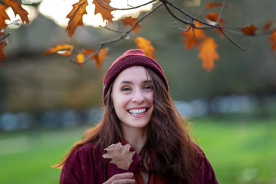 Portrait of a smiling young woman