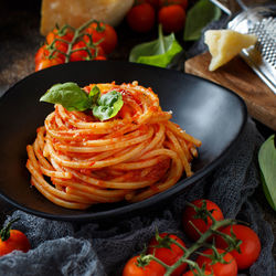 Close-up of noodles in bowl on table