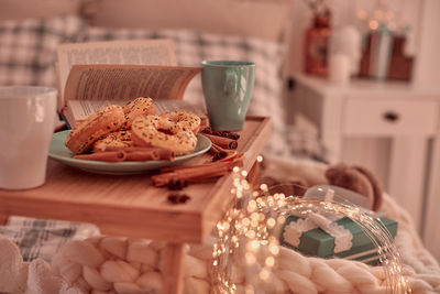 Close-up of cake in plate on table