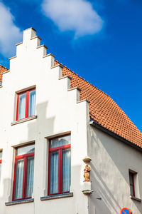 Houses representative of the traditional arquitecture of the historical bruges town