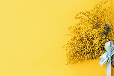 yellow