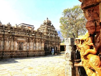 Exterior of temple building against sky