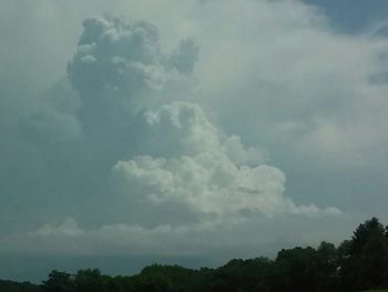 Low angle view of cloudy sky