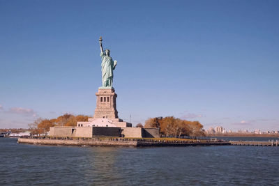 Statue of liberty against sky