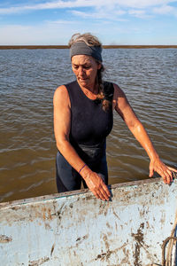 Clamming in bull's bay with julie mcclellan, erwin ashley and george couch.