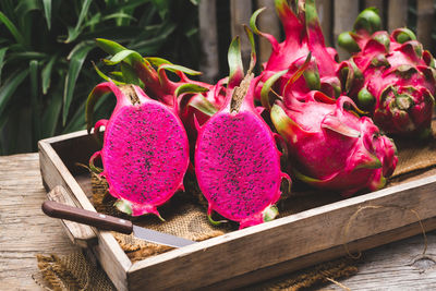 Close-up of pink flowers on table