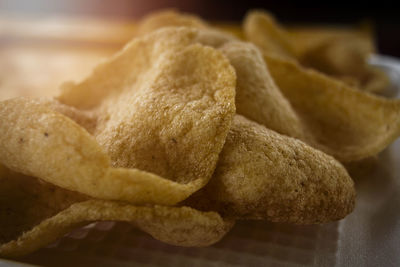 Close-up of bread in plate on table