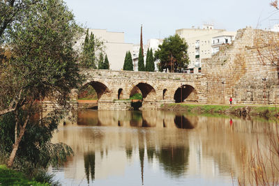 Puente romano-mérida. roman bridge