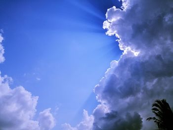 Low angle view of clouds in sky