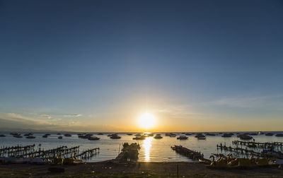 Sunset at lake titicaca viewed from copacabana - bolivia