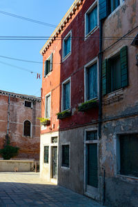 Buildings in city