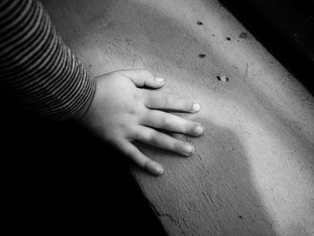 Close-up of human hand