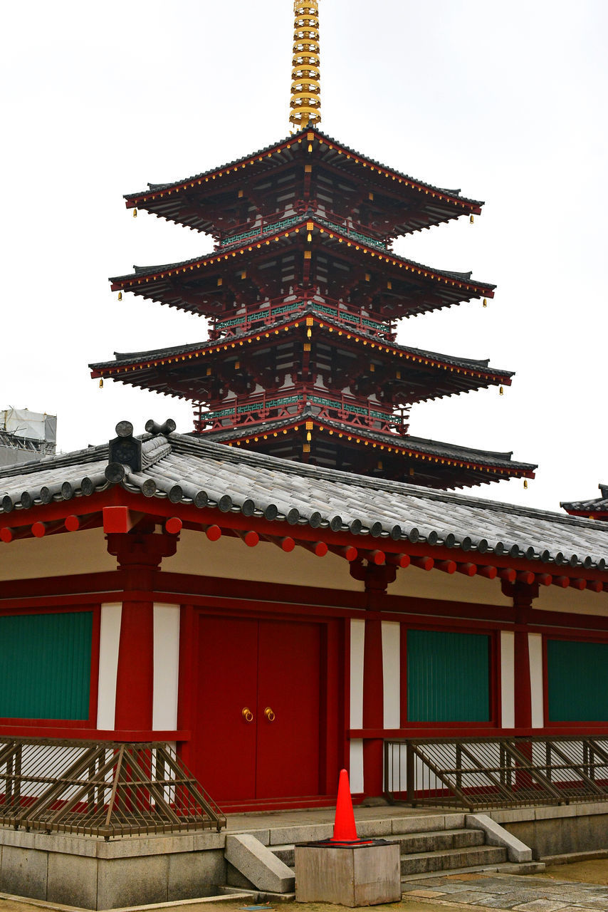 LOW ANGLE VIEW OF PAGODA