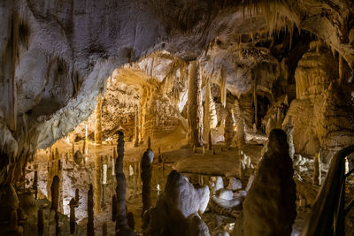 Frasassi caves