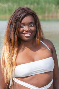 Portrait of a smiling young woman